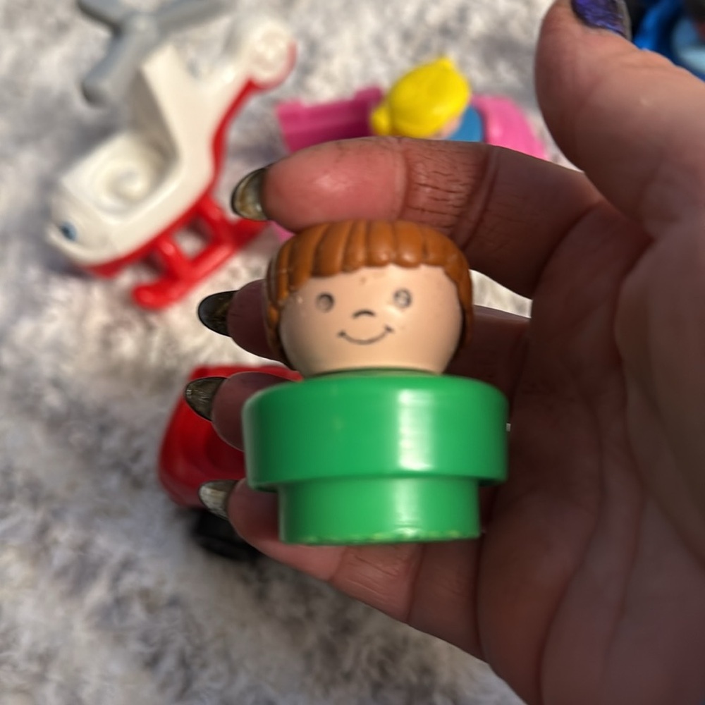 Y2K playschool little people all pieces included Colorful Kids Toy Vehicle Set - Picture 12 of 17